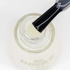 ESMALTE RISQUE BASE SEDA 8ML